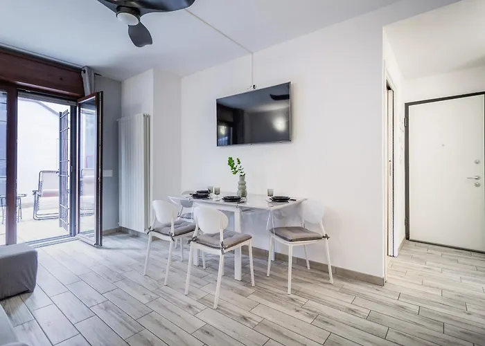 Lena House - Swiss Border View * Como