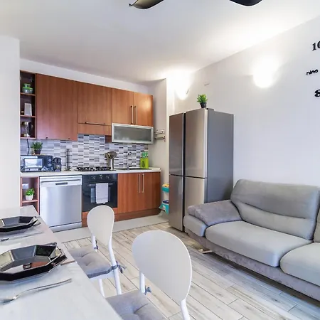 Apartamento Lena House - Swiss Border View Como