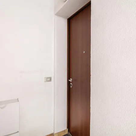 Lena House - Swiss Border View Apartamento